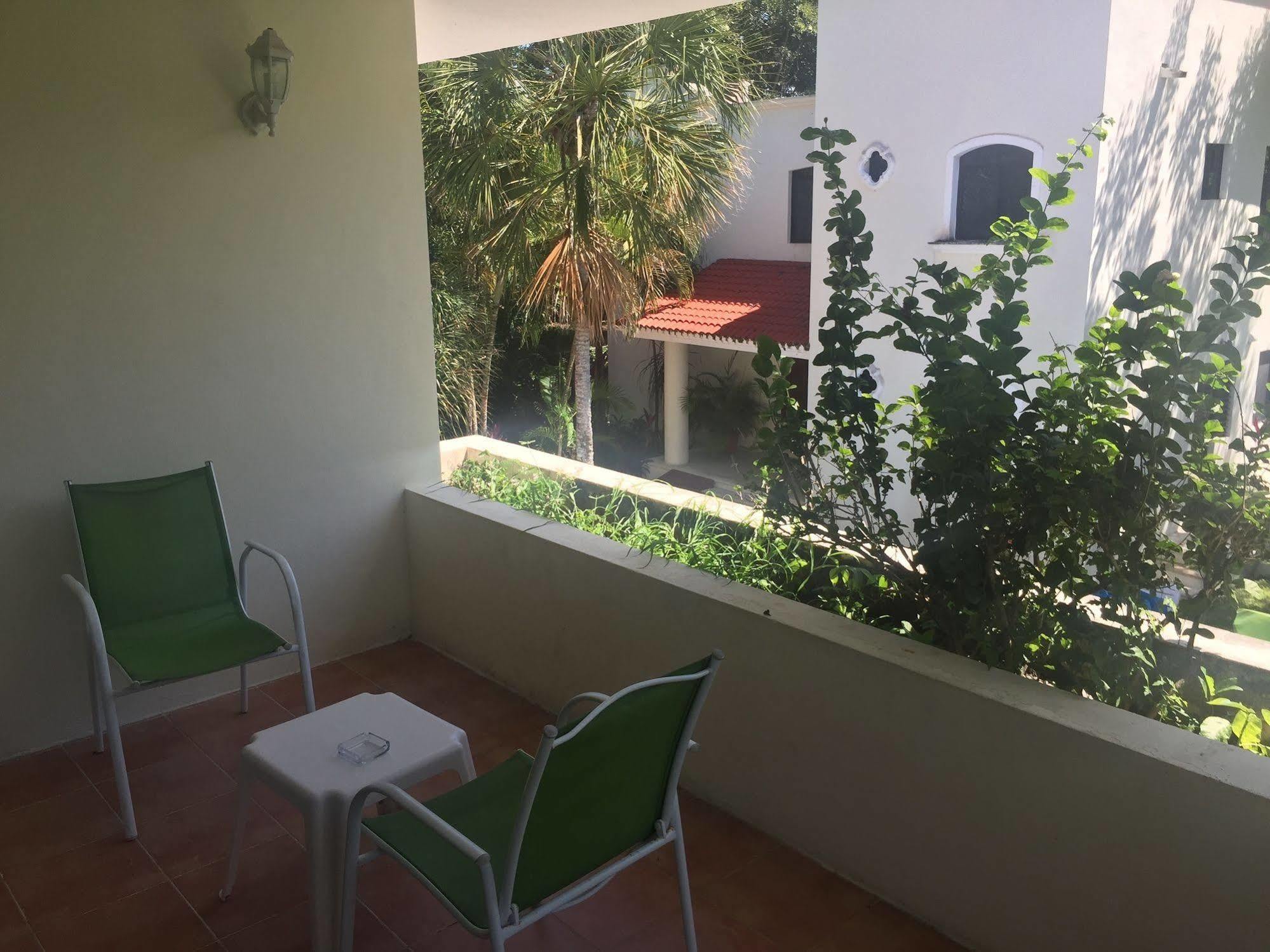 Green Oasis Home Boutique Плая-дель-Кармен Экстерьер фото